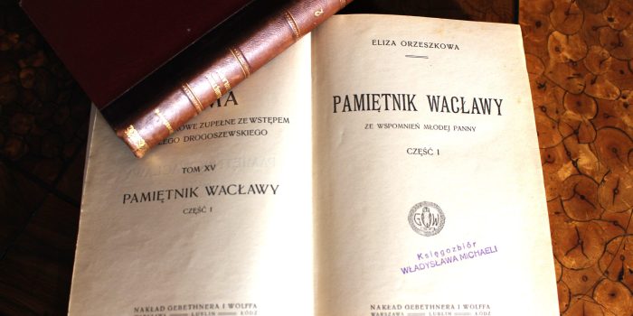 Powieść z młodzieńczych lat autorki